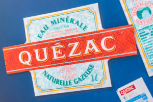 Anciennes étiquettes de l'Eau Minérale de Quézac